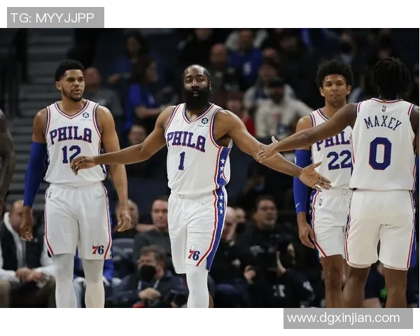 乔尔恩比德展现全能实力不仅是得分机器更是球队的精神领袖